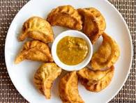 Chicken momoes