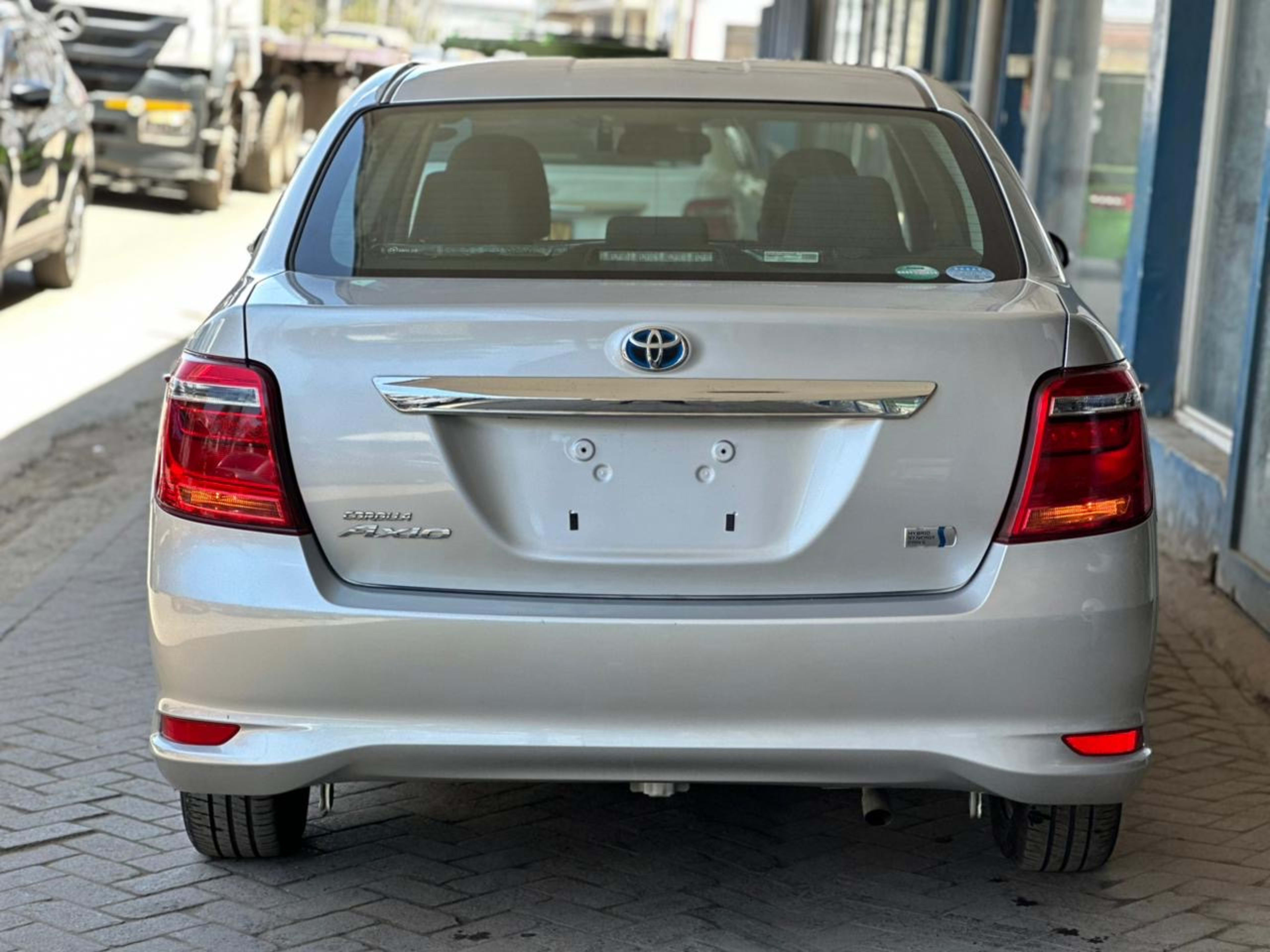 2020 Toyota  Axio photo 4