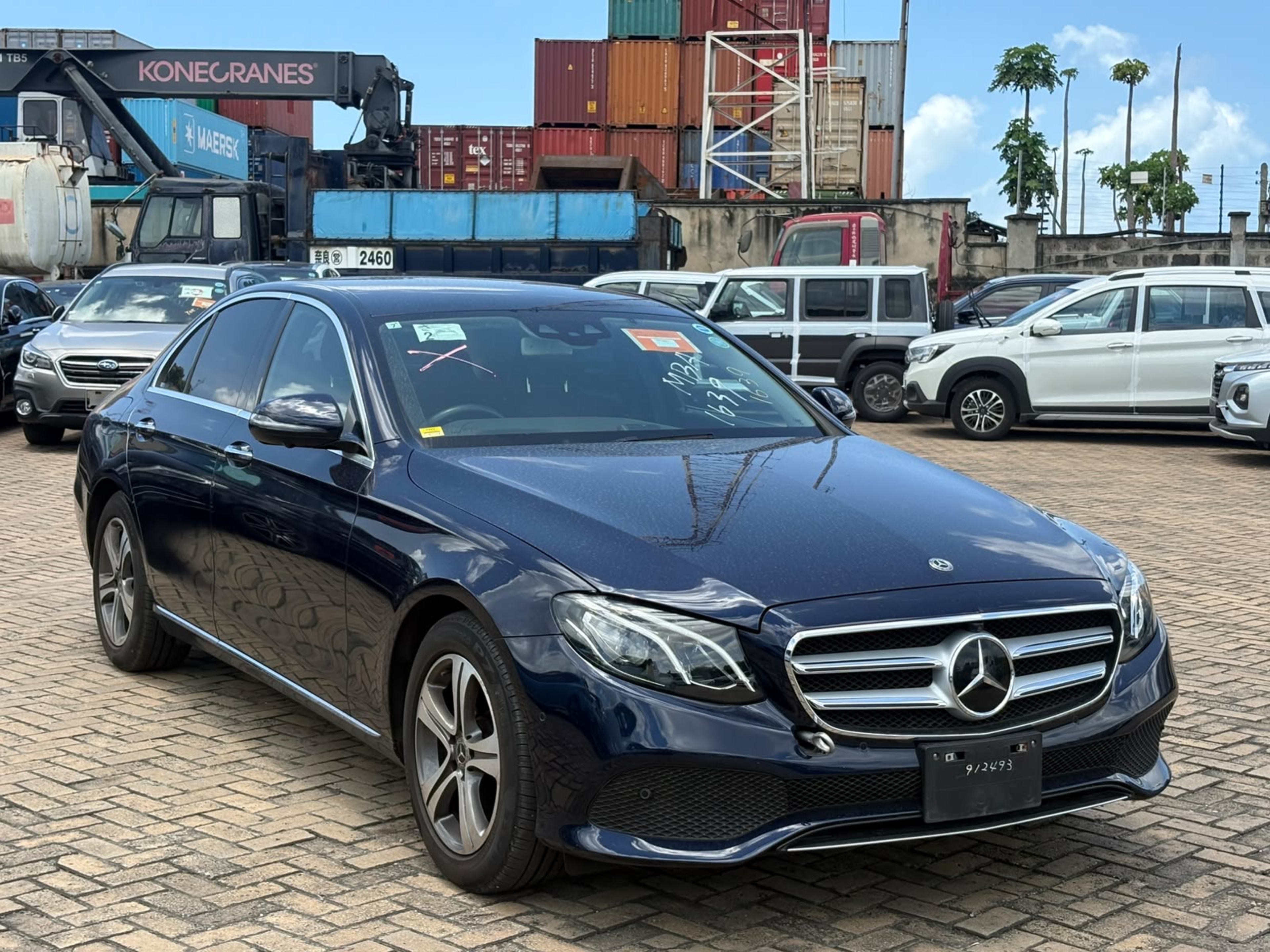 2019 Mercedes Benz E2000 photo 5