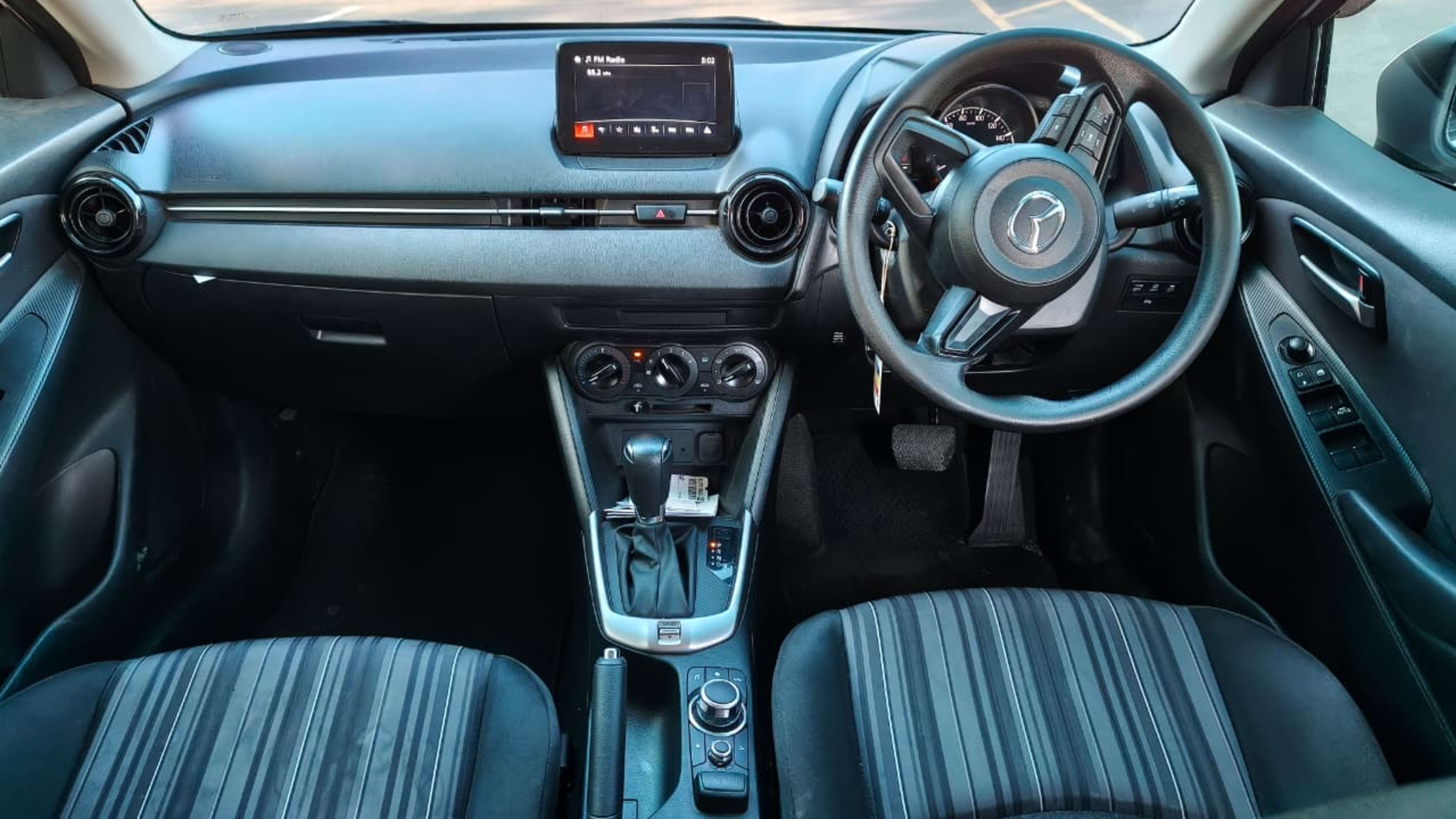 2019 Mazda Mazda 2 photo 5