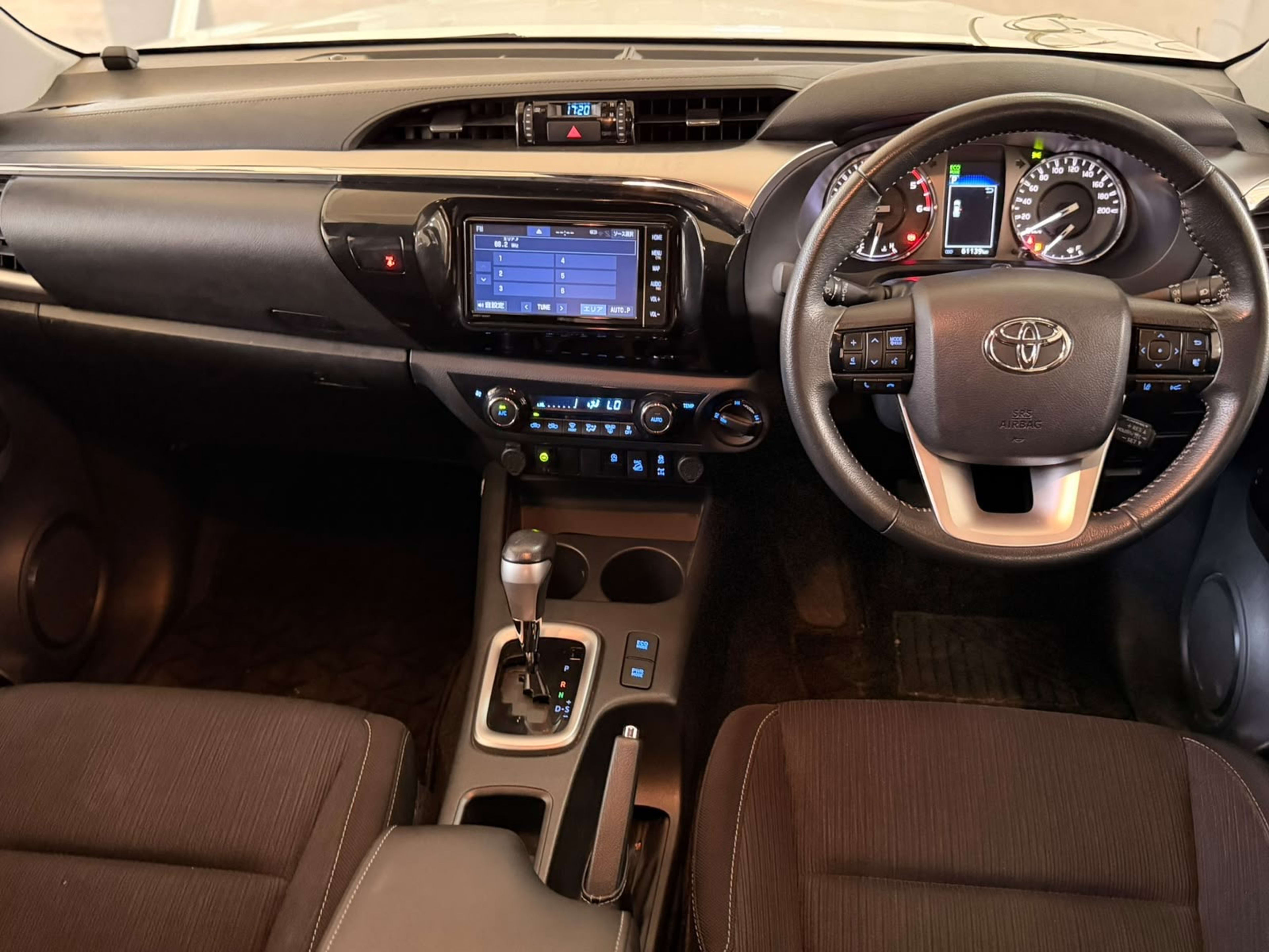2019 Toyota  Hilux photo 5