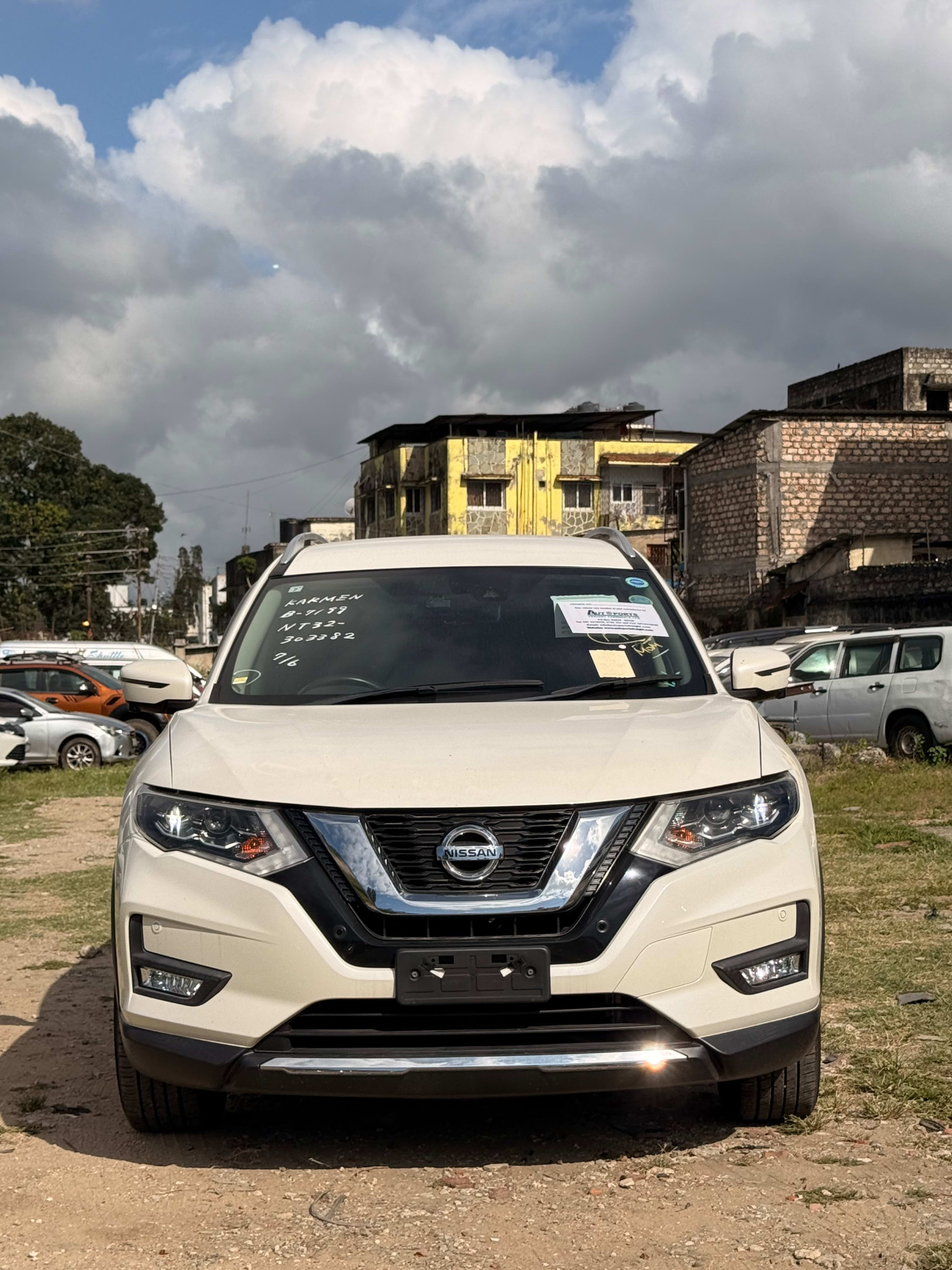 2019 Nissan  X- tral photo 2
