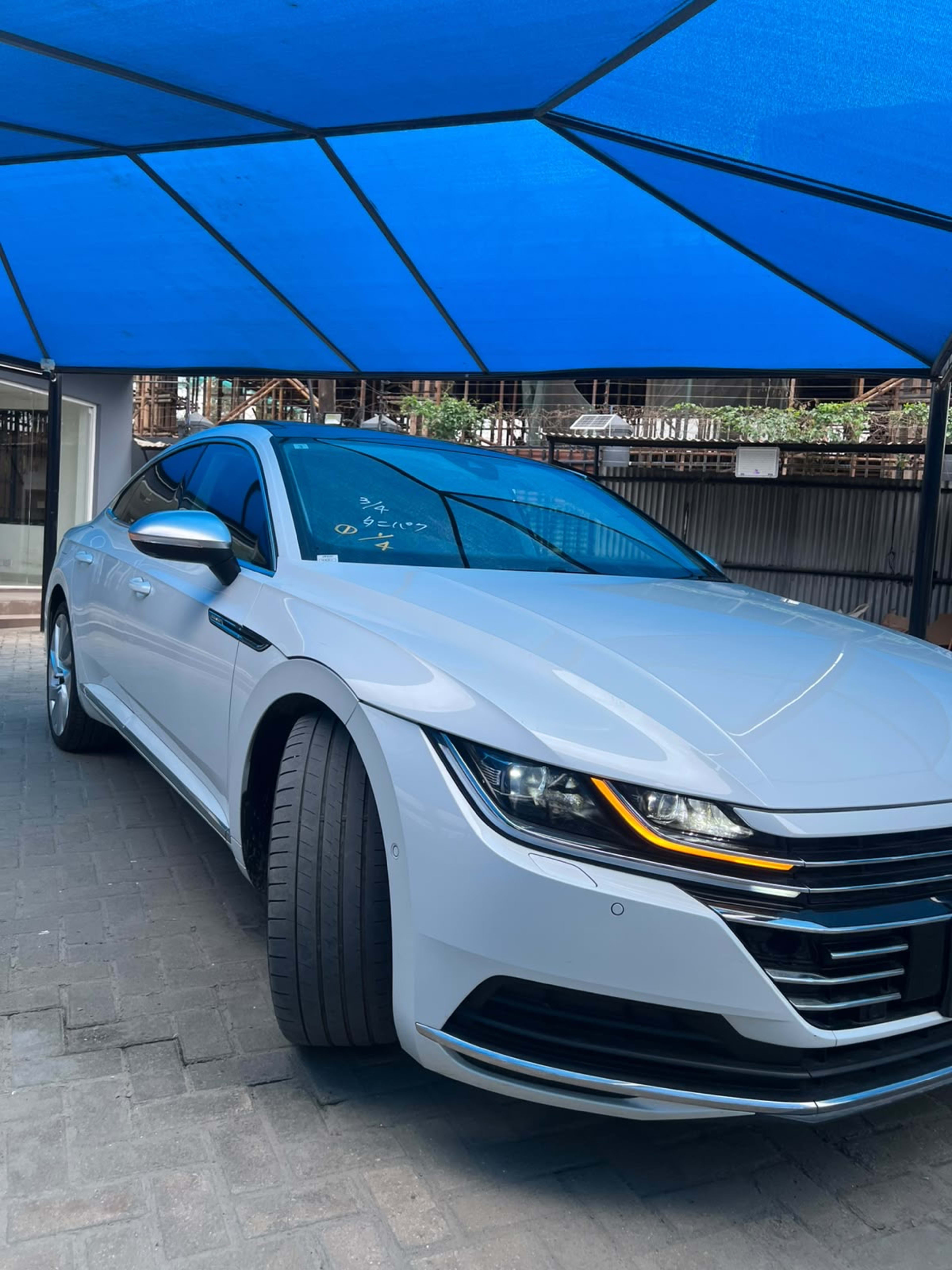 2019 Volkswagen Arteon Elegance photo 4