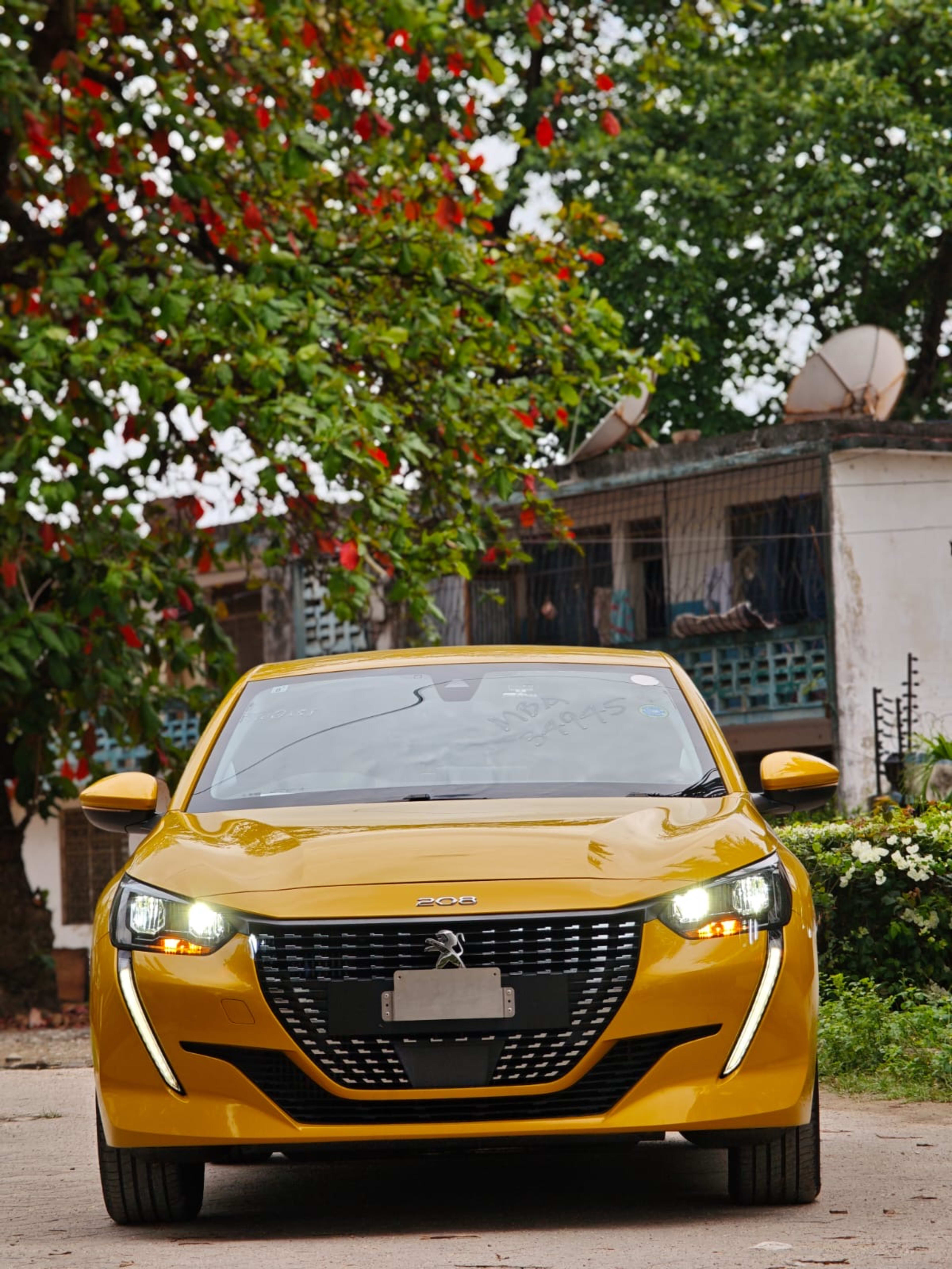 2021 Peugeot  208 GT LINE photo 3