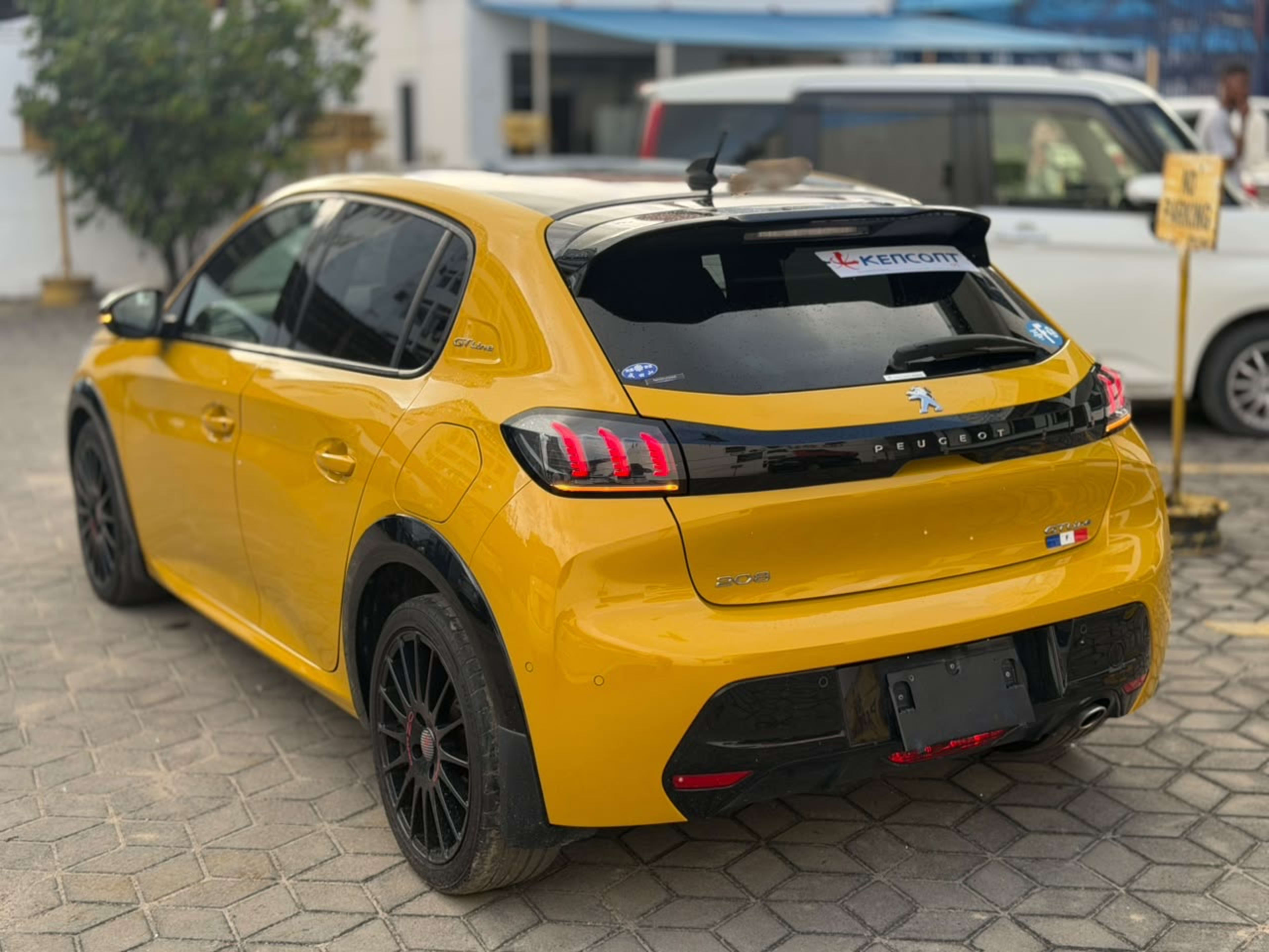 2020 Peugeot 208 photo 5