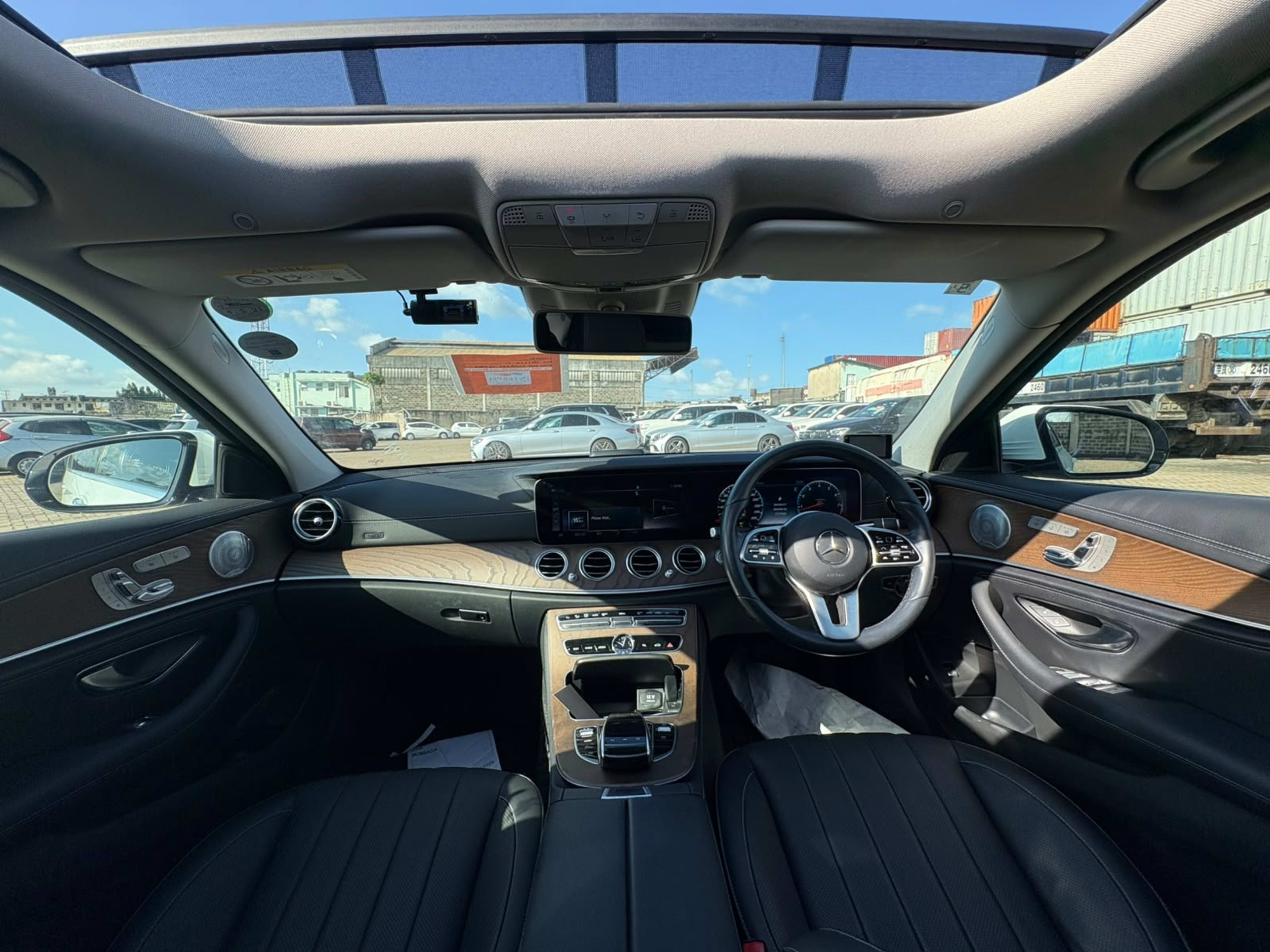 2019 MERCEDES BENZ E450 photo 4
