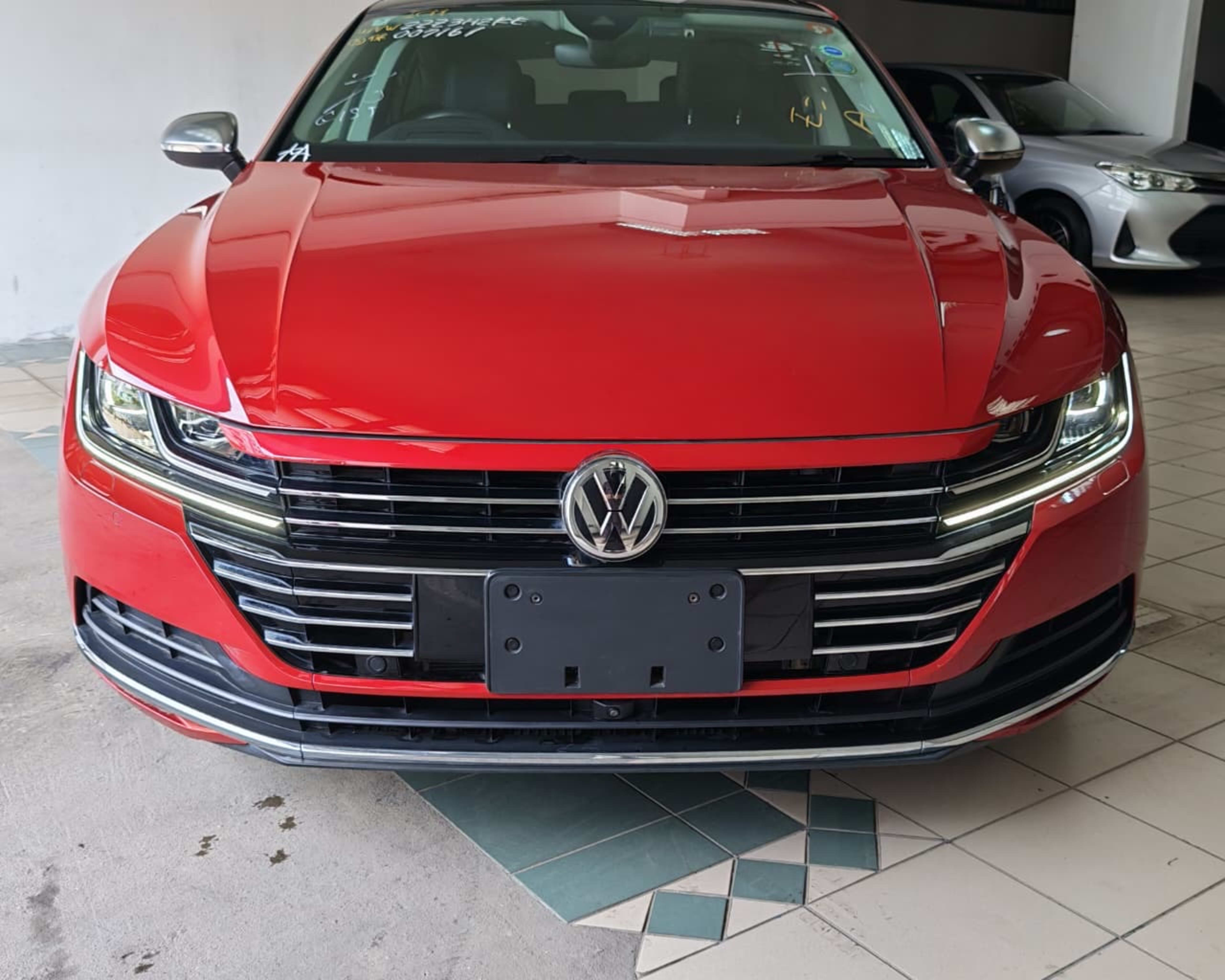 2019 Volkswagen Arteon Elegance photo 4