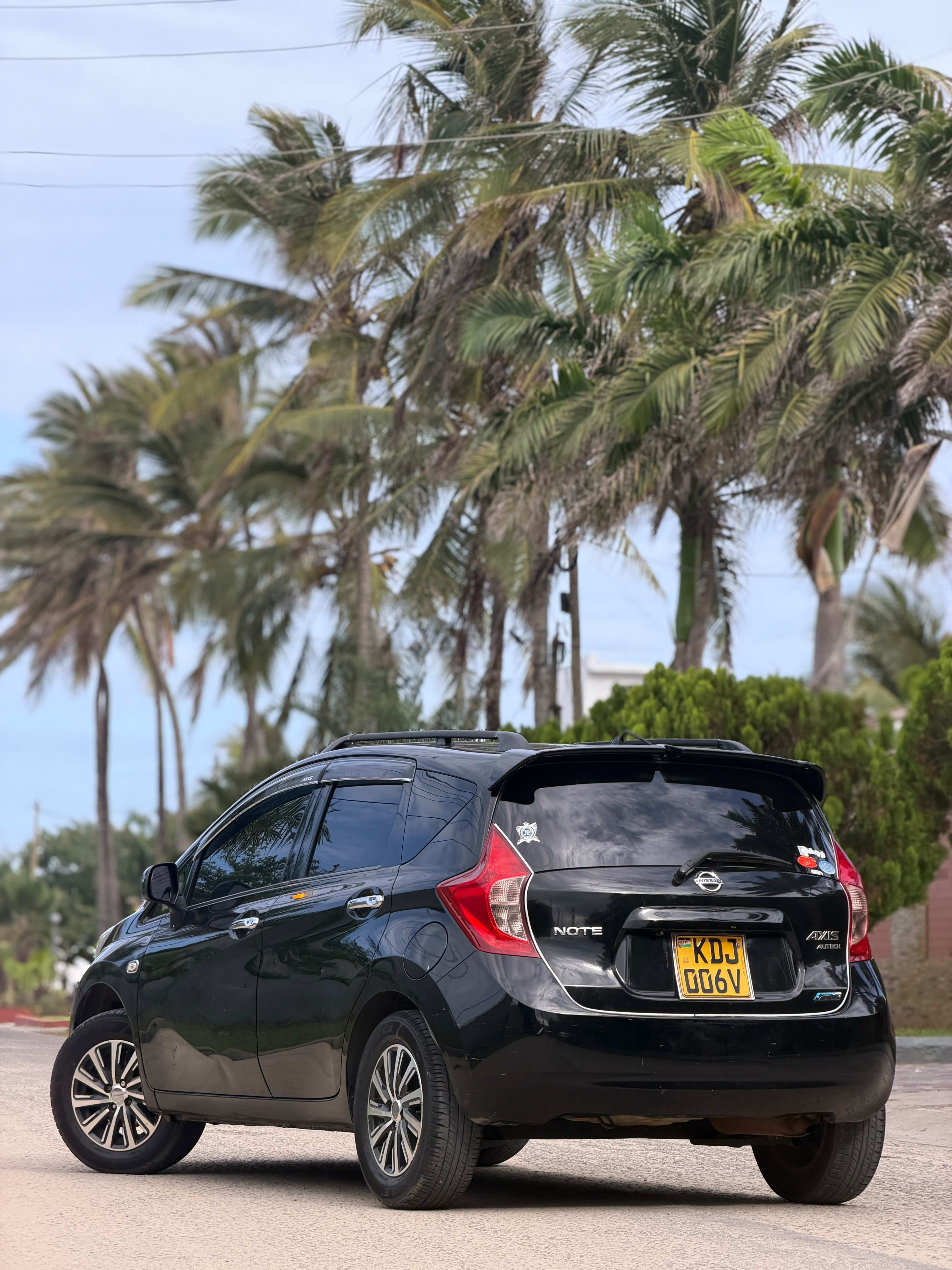 2014 Nissan n Note Axis photo 5