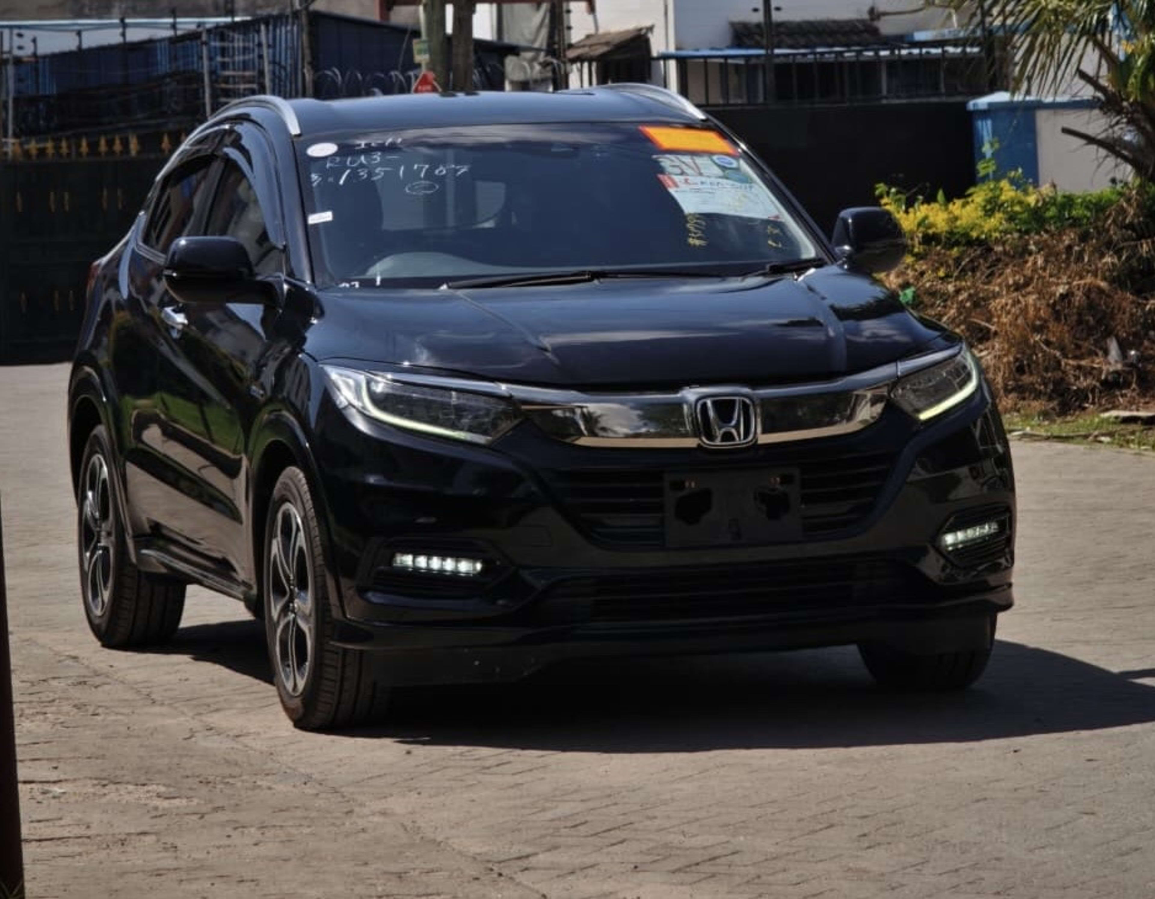 2019 Honda Vezel hybrid photo 2