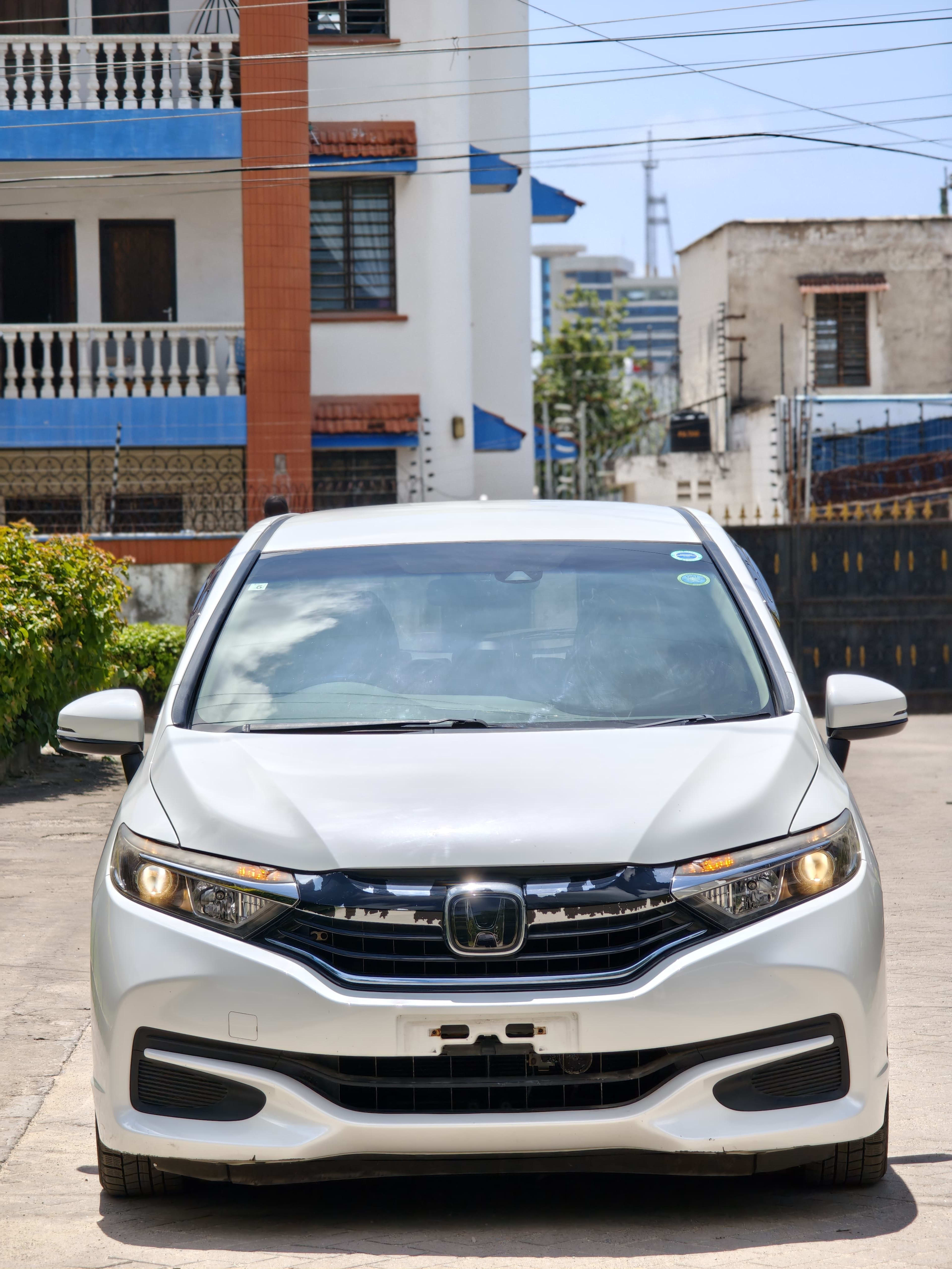 2019 Honda Fit photo 2
