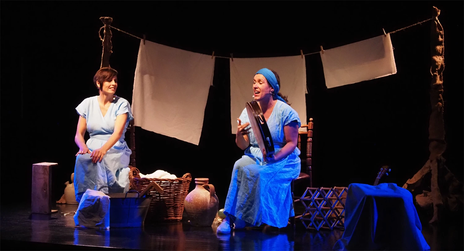 CUENTOS Y CANTOS DE LAVANDERAS