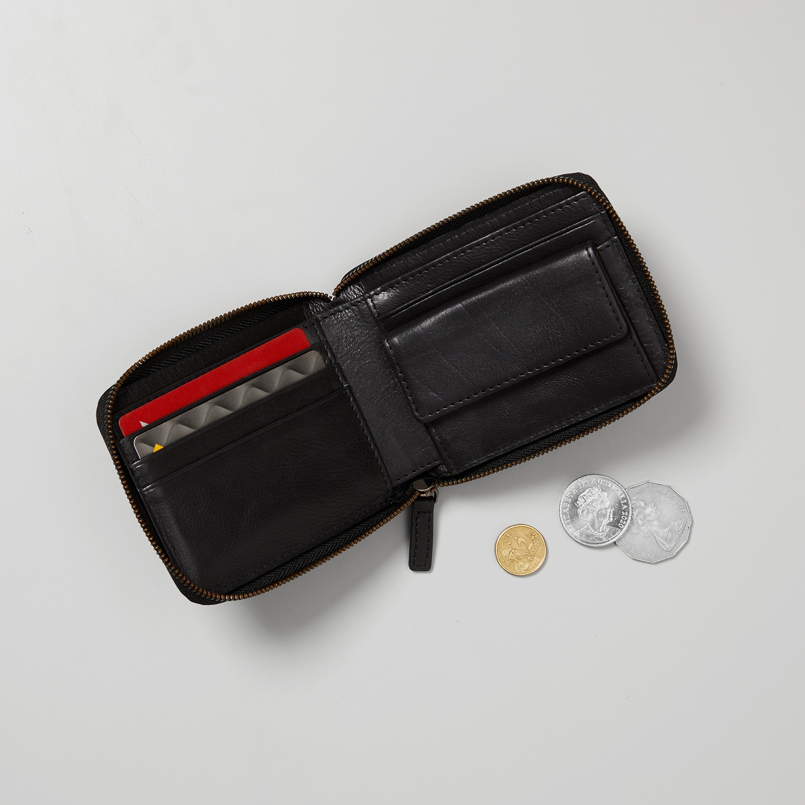 Montoro Black Zip Wallet Aquila