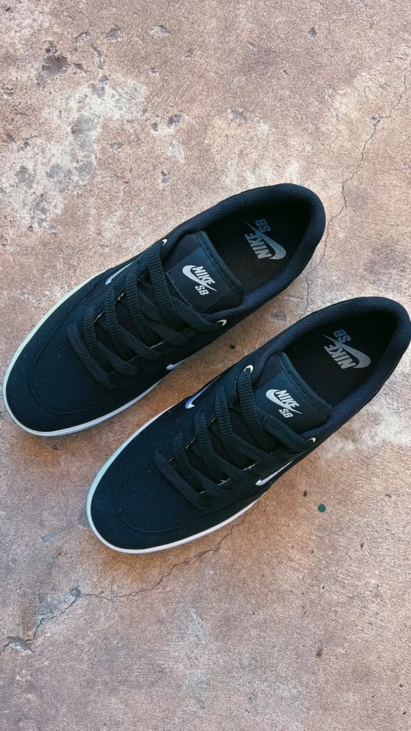Nike SB Black Único — foto 1