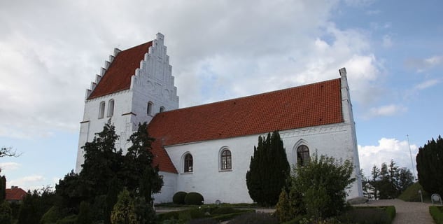 Kostel Elmelunde - http://commons.wikimedia.org/wiki/File:Elmelunde_Kirke_20090813-106.JPG