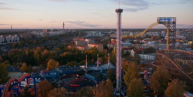 Zábavní park Linnanmäki - https://www.flickr.com/photos/70363447@N03/6390053067/