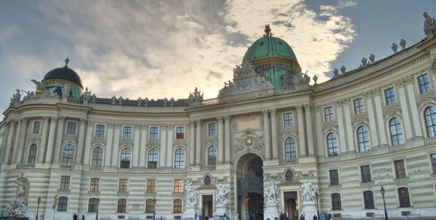 Hofburg - https://www.flickr.com/photos/_travisbickle/2830440503/