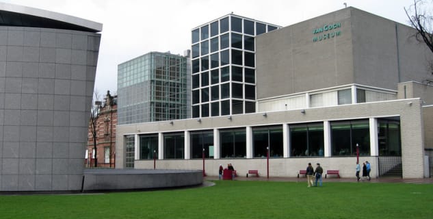 Van Gogh Museum - https://www.flickr.com/photos/pdbreen/3796319548/