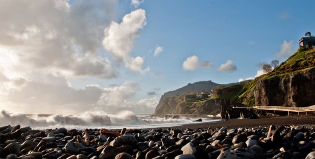 Pláž Praia Formosa  - https://www.flickr.com/photos/bartb_pt/5374666387/