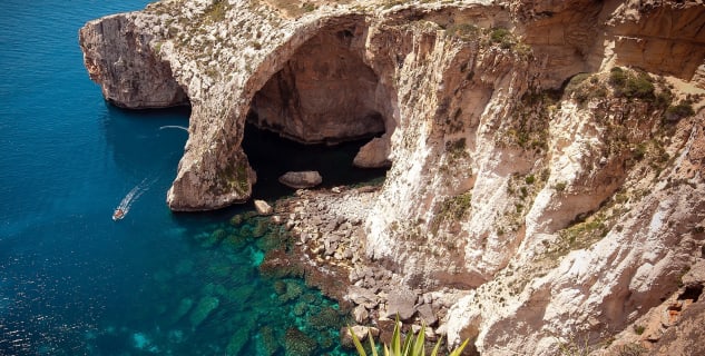 Blue Grotto na Maltě - https://www.flickr.com/photos/bs0u10e0/14006586834/in/photostream/