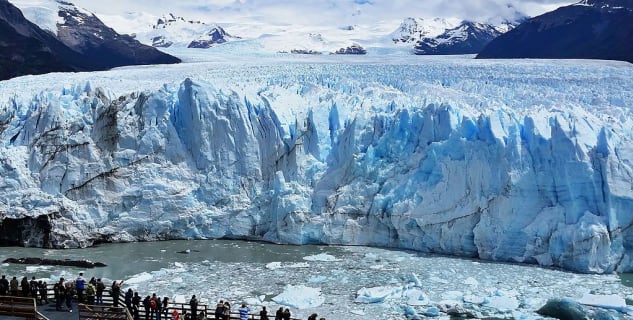 Ledovec Perito Moreno - https://commons.wikimedia.org/wiki/File:Perito_Moreno_Glacier_Front2.jpg