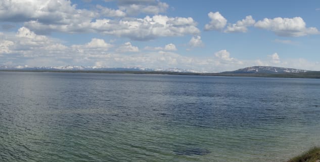 Yellowstone Lake - 