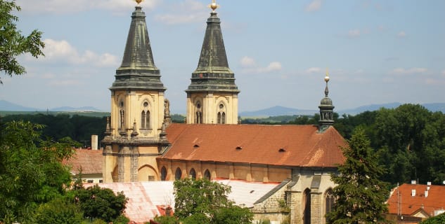 Chrám Narození Panny Marie a augustiniánský klášter - http://www.vyletnarip.cz/vylety/detail-vyletu/za-pamatkami-v-roudnici-nad-labem