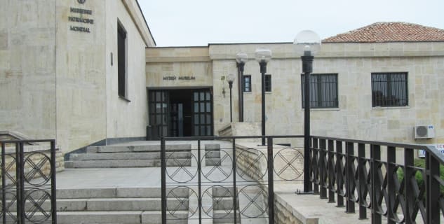 Archeologické muzeum - https://commons.wikimedia.org/wiki/File:Nessebar_PD_2011_03.JPG#filelinks