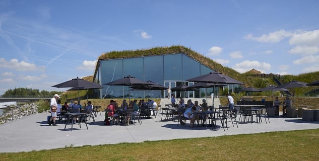 Eiland - https://commons.wikimedia.org/wiki/File:Biesbosch_MuseumEiland_A1319.jpg