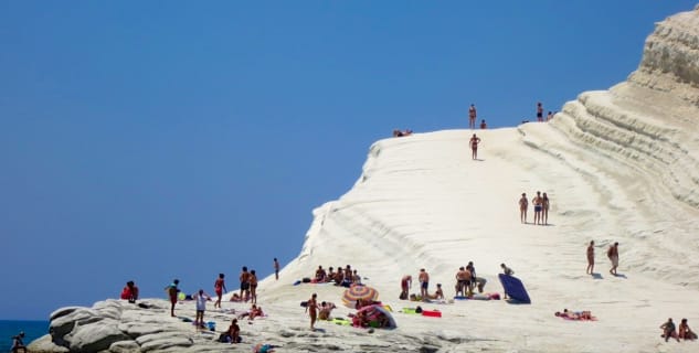 Scala dei Turchi  - https://www.flickr.com/photos/aniamendrek/9323857172