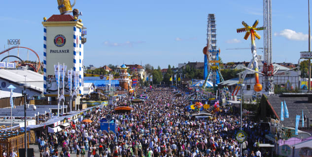 Pivní sudy na Oktoberfestu - 