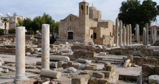 Kostel Panagia Chrysaliniotissa - https://www.flickr.com/photos/cyprustourismch/9509850164/