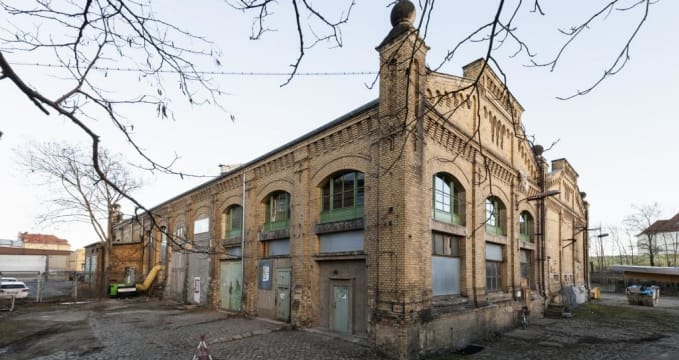 Kunstkraftwerk - http://www.aplacetobe.net/2016/06/13/kunstkraftwerk-la-centrale-dellarte-a-lipsia/