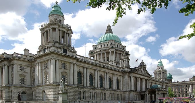City Hall, Belfast - https://commons.wikimedia.org/wiki/File:Belfast_City_Hall_2.jpg