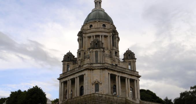 Ashton´s memorial - https://commons.wikimedia.org/wiki/File:Ashton_Memorial,_Lancaster.JPG