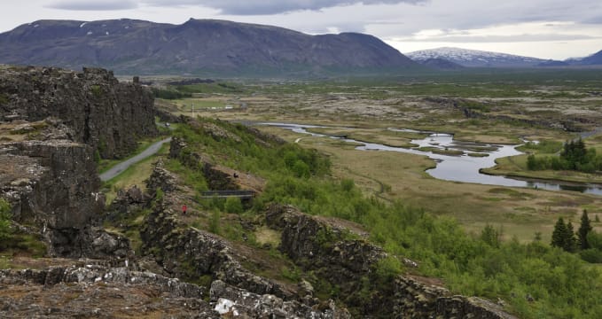  Þingvellir - https://www.flickr.com/photos/johanwieland/5876713106/