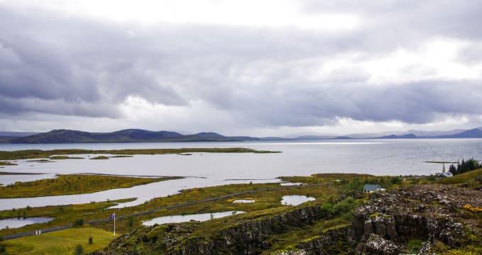 Þingvallavatn - https://www.flickr.com/photos/aj_toth/15747934901/in/photolist-pZAhoZ-aaqR82-pe15Xz-59SELM-gZhDED-avNzBZ-pZAi9X-aVLCKp-4PMZ2E-coCdah-chnroG-gZhDRF-aqWUbX-eHsujQ-PLL8K-kwPoFk-vEAJur-dxYFo8-9eCpDy-fEBZhf-6RH8tR-8G1KvU-mLmF7Z-cydLQQ-chnryC-6w5TB-27vV3P-2NCGKP-e89Z1u-6WKWzB-oybTnb-bEUBr3-9AaEHA-31Xzzq-9A7H7p-8vwd71-a7uCgG-chnrs9-fn8Fia-fnnQtf-a8fB7z-6LZLjM-9nYP2Y-oycup2-aGdx2k-bqEnv4-PFV5z-85gx1x-PAybS-bqEnFF