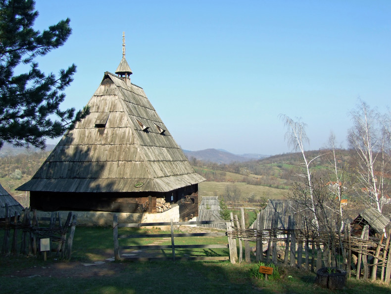 Sirogojno