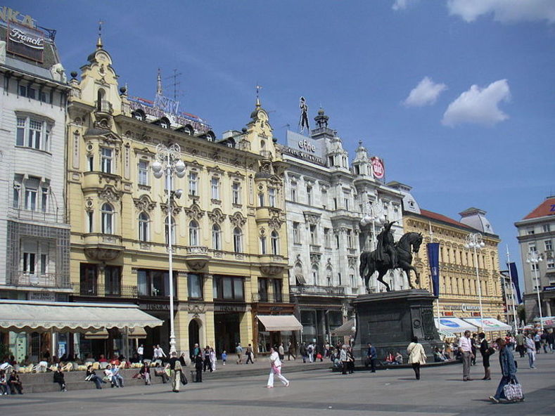 Náměstí guvernéra Jelačiče