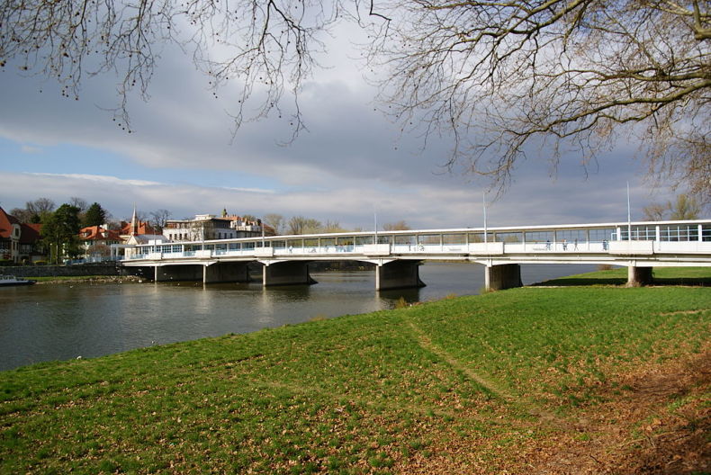 Kolonádový most