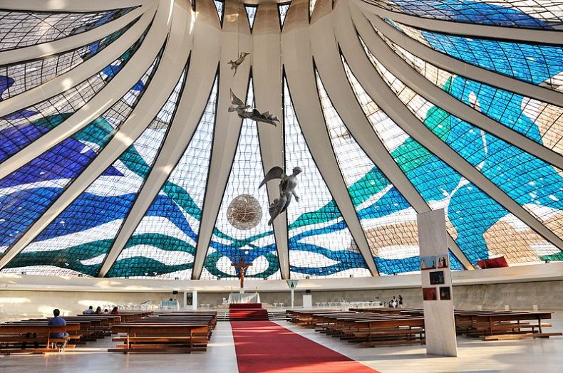meropolitní katedrála, Brasilia