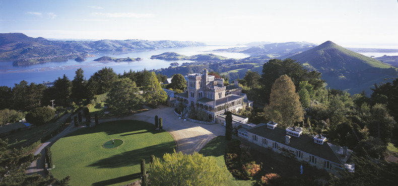 Larnach castle a Otago harbour