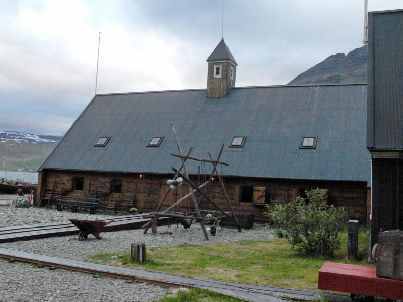 Neðstikaupstaður