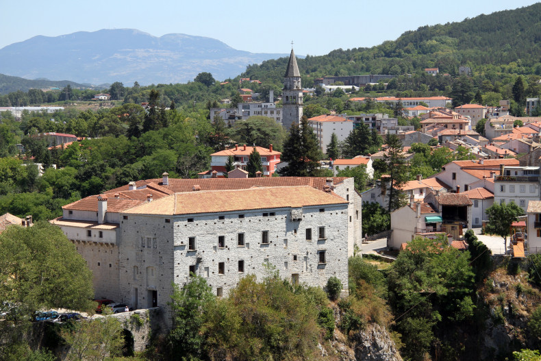Hrad