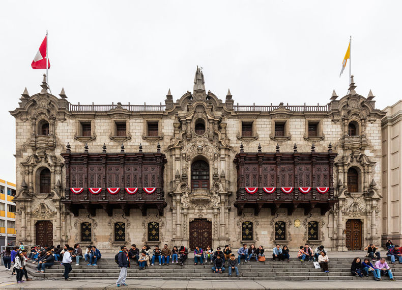 Arcibiskupský palác na Plaza de Armas