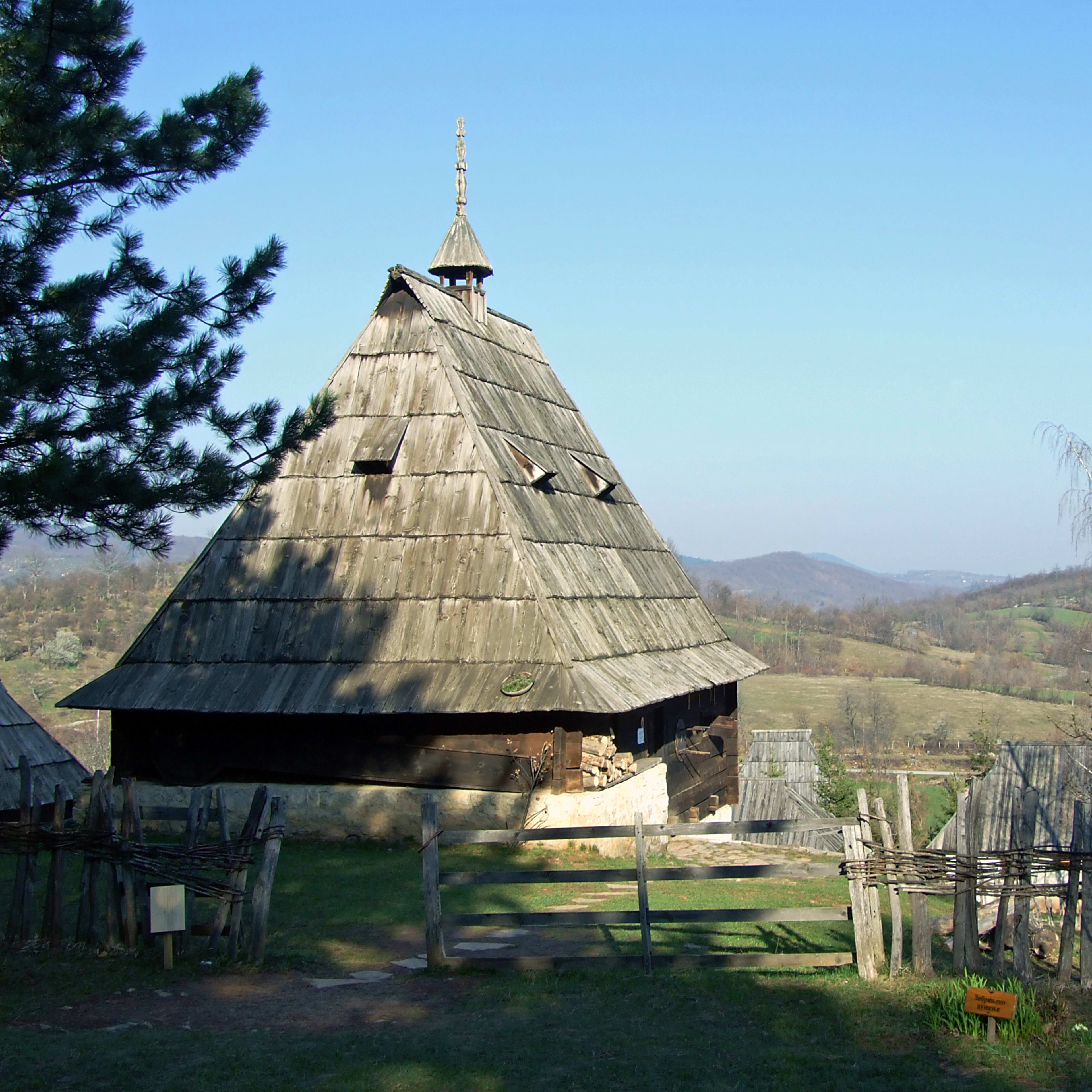 Sirogojno