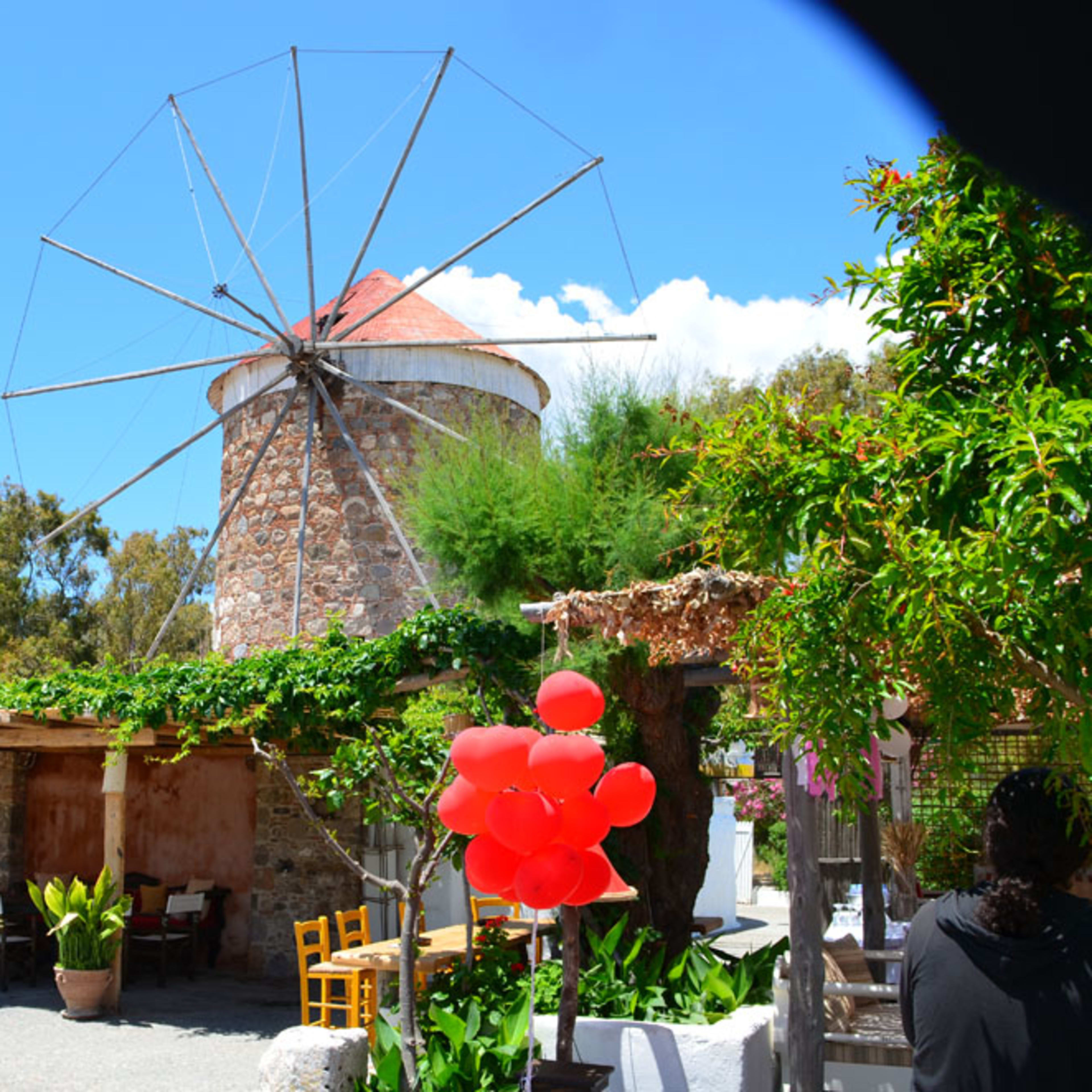 Mylos Beach Bar 