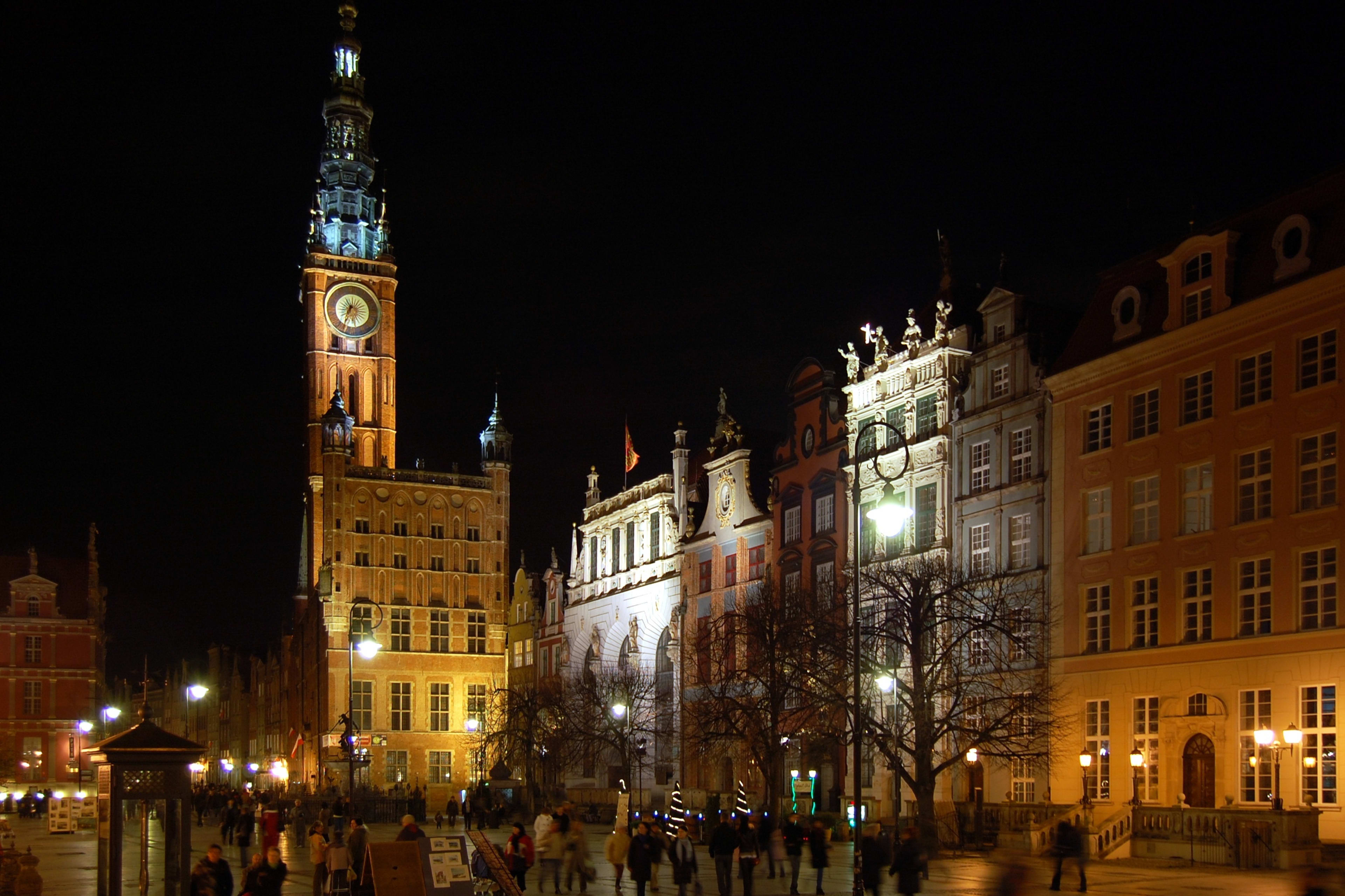 Ulice Długa and Długi Targ 