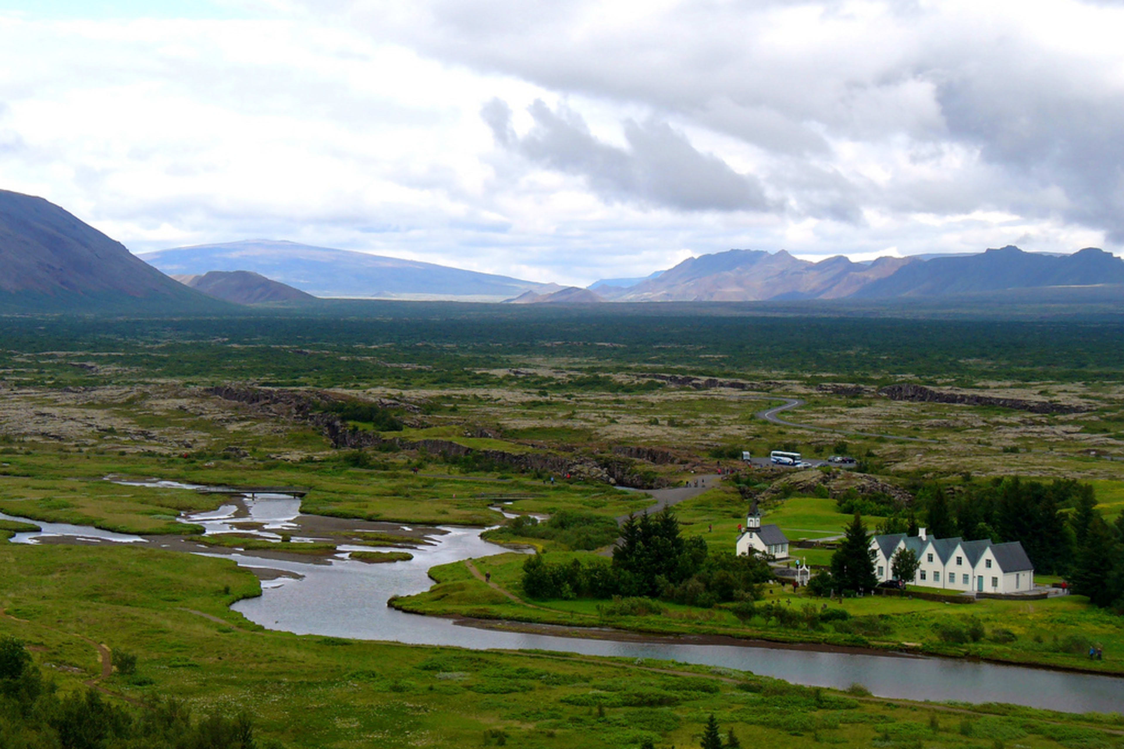 AlÞing v Þingvelliru