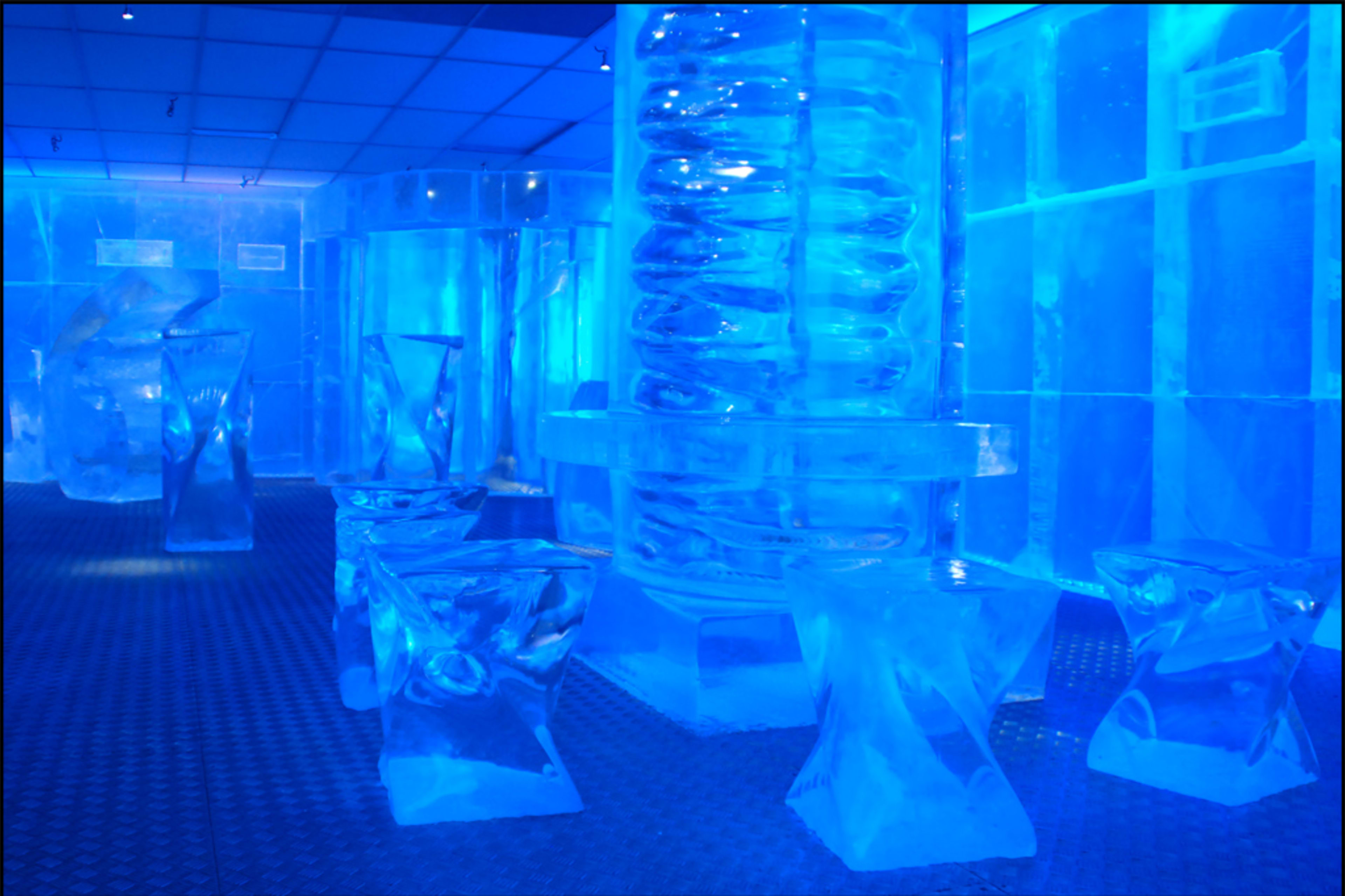 Ice Bar