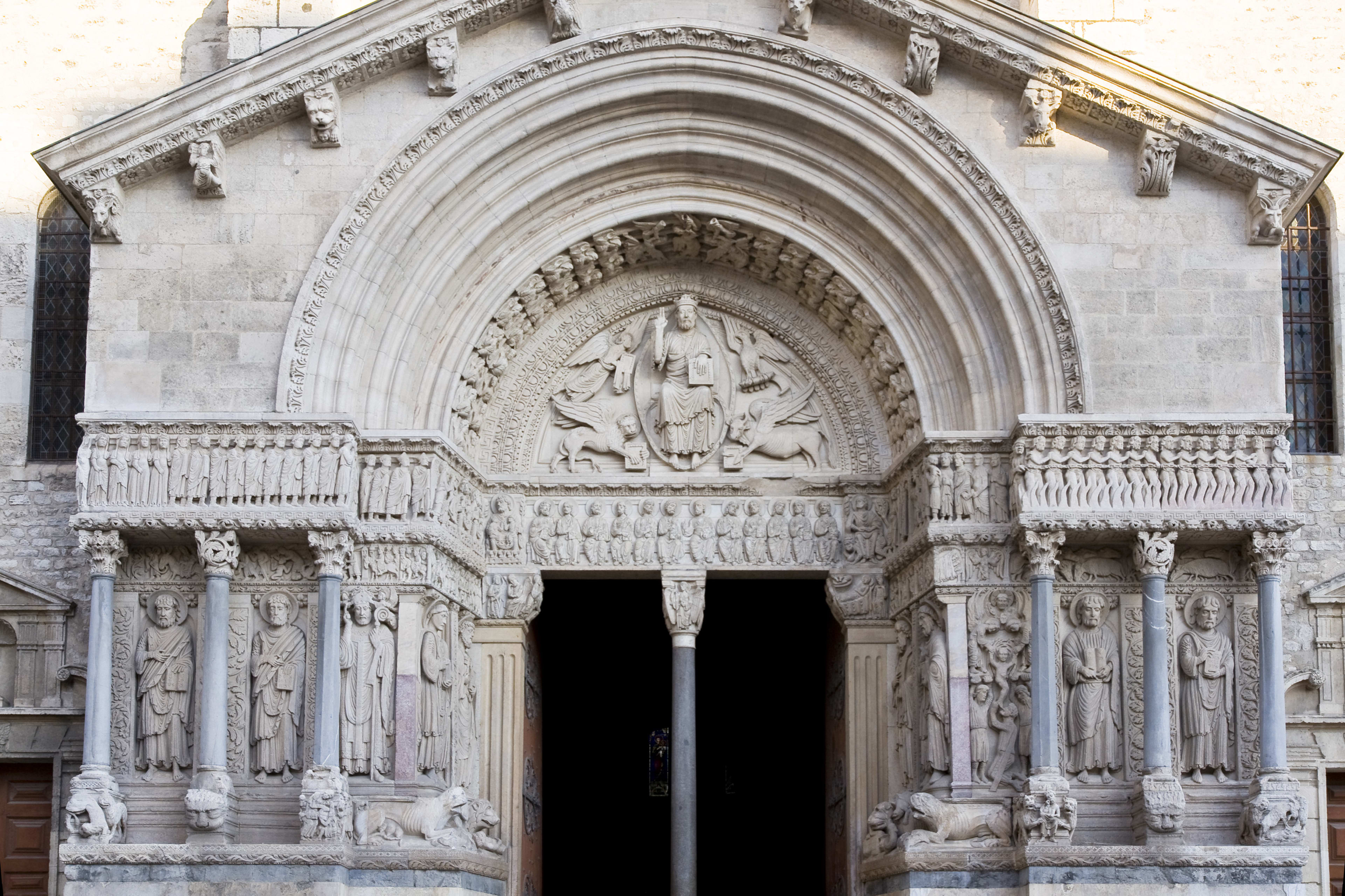 Kostel st. Trophime